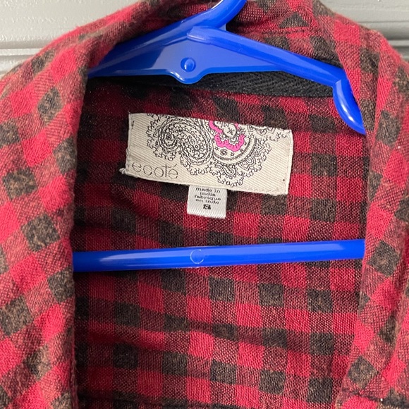 UO Red Flannel Shirt - Picture 3 of 3